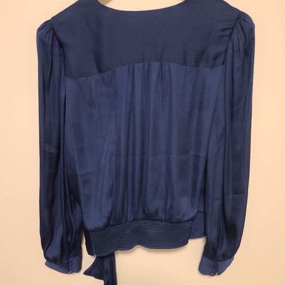Banana Republic satin wrap top - Picture 6 of 7